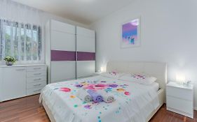 Luxury Apartment Lella